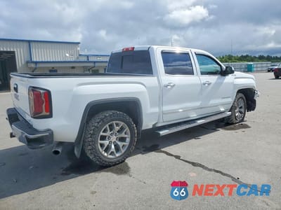 Trzecie zdjęcie samochodu z tyłu: 2018 GMC SIERRA K1500 SLT VIN:3GTU2NEJ9JG638643 - miniatura
