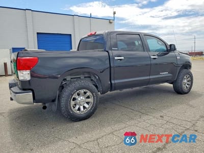 Trzecie zdjęcie samochodu z tyłu: 2011 TOYOTA TUNDRA CREWMAX LIMITED VIN:5TFHY5F1XBX167436 - miniatura
