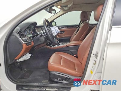 Zdjęcie 7 z 12 samochodu: 2016 BMW 535 I VIN:WBA5B1C57GG134905 - miniatura