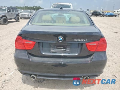 Zdjęcie 6 z 13 samochodu: 2009 BMW 335 D VIN:WBAPN73579A265955 - miniatura