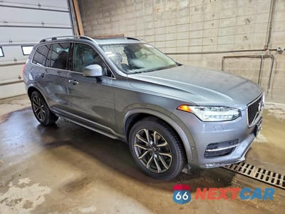 Czwarte zdjęcie samochodu z boku: 2017 VOLVO XC90 T6 VIN:YV4A22PK2H1119690 - miniatura