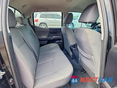 Zdjęcie 10 z 12 samochodu: 2021 TOYOTA TACOMA SR5 V6 VIN:3TMAZ5CN0MM142480 - miniatura