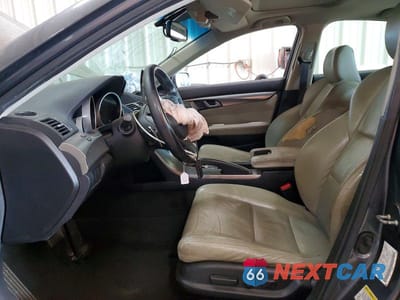Zdjęcie 7 z 12 samochodu: 2010 ACURA TL VIN:19UUA9F50AA000065 - miniatura