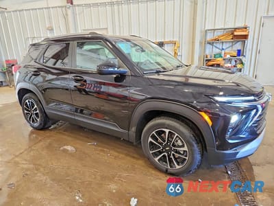 Czwarte zdjęcie samochodu z boku: 2026 CHEVROLET TRAILBLAZER LT VIN:KL79MPSL7TB127118 - miniatura
