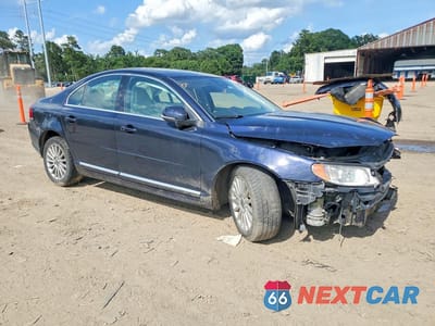 Czwarte zdjęcie samochodu z boku: 2013 VOLVO S80 3.2 VIN:YV1952AS3D1172098 - miniatura
