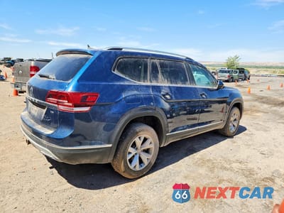Trzecie zdjęcie samochodu z tyłu: 2018 VOLKSWAGEN ATLAS SEL VIN:1V2ER2CA6JC526675 - miniatura