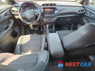 Zdjęcie 8 z 13 samochodu: 2021 CHEVROLET TRAILBLAZER RS VIN:KL79MTSL7MB059087 - miniatura