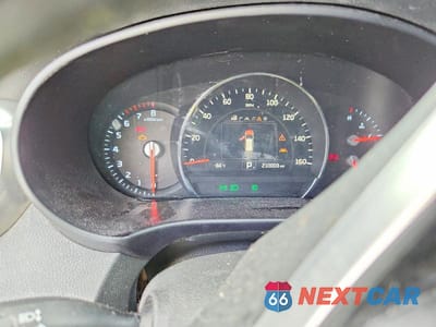 Zdjęcie 9 z 13 samochodu: 2017 KIA SORENTO SX V6 VIN:5XYPK4A57HG318326 - miniatura