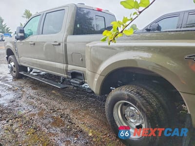 Drugie zdjęcie samochodu z przodu: 2026 FORD F350 SUPER DUTY VIN:1FT8W3DT9TED83161 - miniatura