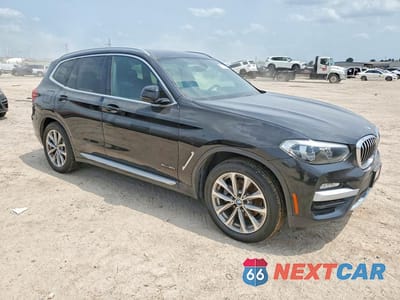 Czwarte zdjęcie samochodu z boku: 2018 BMW X3 XDRIVE30I VIN:5UXTR9C51JLD60457 - miniatura