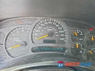 Zdjęcie 9 z 13 samochodu: 2003 GMC YUKON XL C1500 VIN:3GKEC16T53G250438 - miniatura