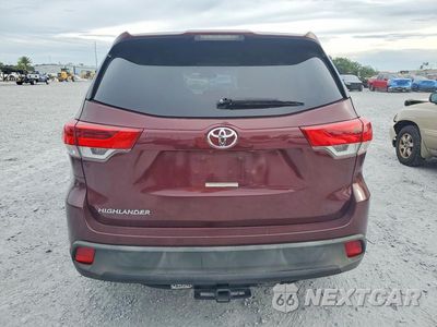 Zdjęcie 6 z 13 samochodu: 2019 TOYOTA HIGHLANDER LE VIN:5TDZARFH8KS042082 - miniatura