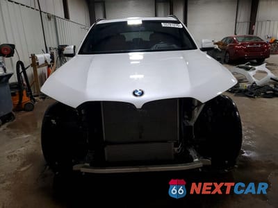 Piąte zdjęcie samochodu w środku: 2019 BMW X5 XDRIVE40I VIN:5UXCR6C52KLL08302 - miniatura