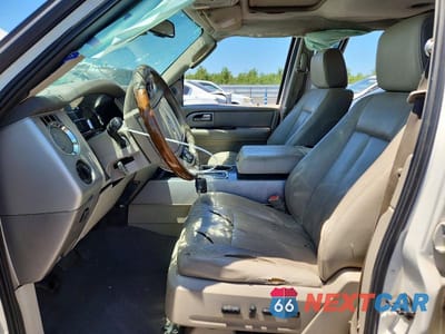 Zdjęcie 7 z 14 samochodu: 2007 FORD EXPEDITION EL LIMITED VIN:1FMFK195X7LA44911 - miniatura