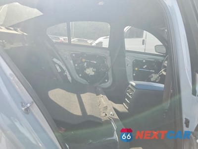 Zdjęcie 10 z 13 samochodu: 2022 BMW M3 COMPETITION VIN:WBS43AY07NFM49899 - miniatura