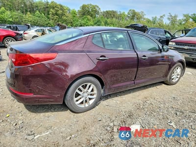 Trzecie zdjęcie samochodu z tyłu: 2012 KIA OPTIMA LX VIN:5XXGM4A78CG082200 - miniatura