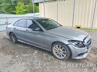 Czwarte zdjęcie samochodu z boku: 2016 MERCEDES-BENZ C 300 VIN:55SWF4JB4GU122435 - miniatura