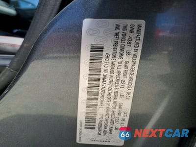 Zdjęcie 12 z 12 samochodu: 2012 VOLKSWAGEN JETTA GLI VIN:3VW4A7AJ7CM034451 - miniatura