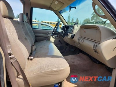 Zdjęcie 7 z 12 samochodu: 1998 GMC SIERRA C1500 VIN:1GTEC14MXWZ507590 - miniatura