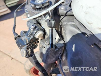 Zdjęcie 8 z 9 samochodu: 2025 KAWASAKI ZX636 K VIN:JKBZXJK14SA008619 - miniatura