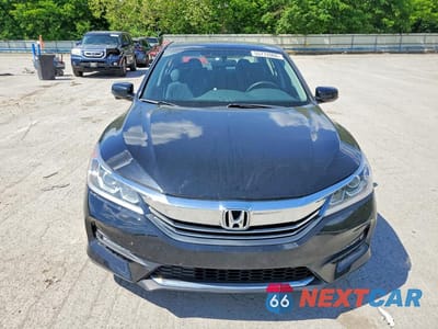 Piąte zdjęcie samochodu w środku: 2017 HONDA ACCORD EX VIN:1HGCR2F71HA000910 - miniatura