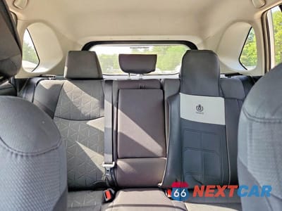 Zdjęcie 10 z 13 samochodu: 2020 TOYOTA RAV4 XLE VIN:2T3P1RFV8LC094021 - miniatura