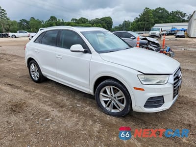 Czwarte zdjęcie samochodu z boku: 2016 AUDI Q3 PREMIUM PLUS VIN:WA1BFCFS5GR006989 - miniatura