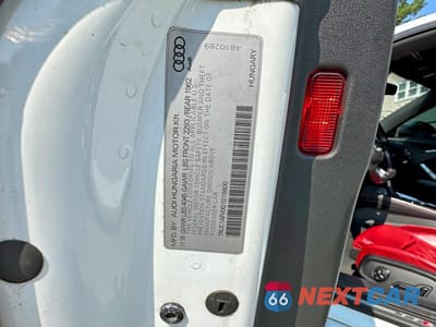 Zdjęcie 10 z 10 samochodu: 2016 AUDI TTS VIN:TRUC1AFV0G1019600 - miniatura