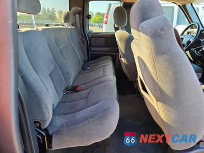 Zdjęcie 10 z 12 samochodu: 2005 CHEVROLET SILVERADO K1500 VIN:1GCEK19B15Z187410 - miniatura