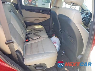 Zdjęcie 10 z 12 samochodu: 2017 KIA SORENTO EX VIN:5XYPHDA57HG300682 - miniatura