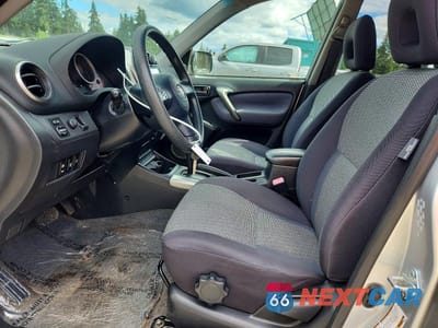 Zdjęcie 7 z 14 samochodu: 2005 TOYOTA RAV4 BASE VIN:JTEGD20V050064374 - miniatura