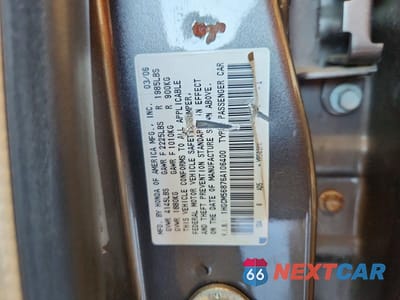 Zdjęcie 12 z 12 samochodu: 2006 HONDA ACCORD EX VIN:1HGCM56876A106400 - miniatura