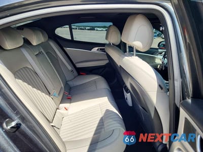 Zdjęcie 10 z 12 samochodu: 2022 GENESIS G70 2.0T VIN:KMTG34TA6NU089673 - miniatura