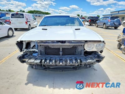 Piąte zdjęcie samochodu w środku: 2010 DODGE CHALLENGER SE VIN:2B3CJ4DVXAH323333 - miniatura