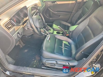Zdjęcie 7 z 12 samochodu: 2015 VOLKSWAGEN JETTA SE VIN:3VWD17AJ6FM269380 - miniatura