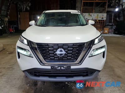 Piąte zdjęcie samochodu w środku: 2023 NISSAN ROGUE SV VIN:5N1BT3BB8PC876805 - miniatura