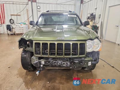 Piąte zdjęcie samochodu w środku: 2009 JEEP GRAND CHEROKEE LAREDO VIN:1J8GR48K69C508236 - miniatura