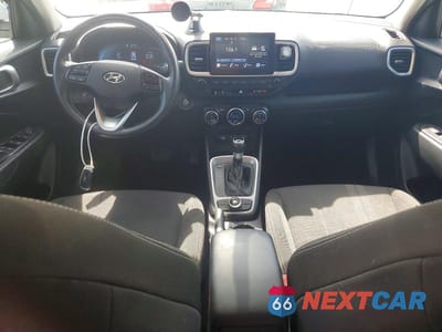 Zdjęcie 8 z 12 samochodu: 2024 HYUNDAI VENUE SEL VIN:KMHRC8A36RU298187 - miniatura