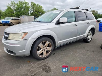 2010 DODGE JOURNEY SXT 3D4PH5FV7AT225983 - główne zdjęcie licytacji z USA - miniatura