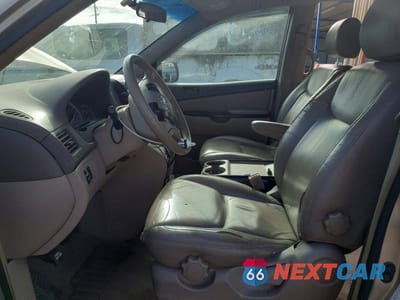 Zdjęcie 7 z 12 samochodu: 2004 TOYOTA SIENNA LE 7 PASSENGER VIN:5TDZA23C04S045500 - miniatura