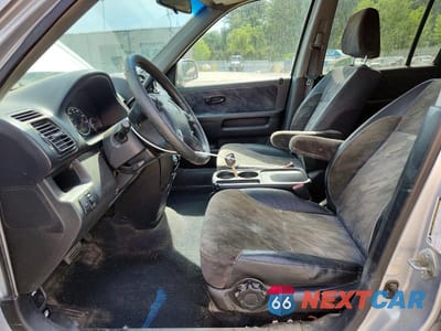 Zdjęcie 7 z 13 samochodu: 2004 HONDA CR-V EX VIN:SHSRD78854U253409 - miniatura