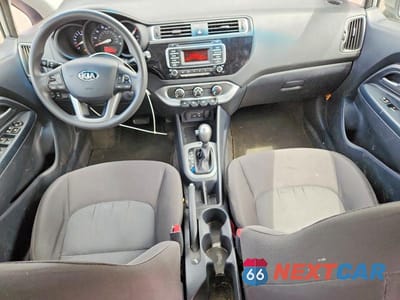 Zdjęcie 8 z 12 samochodu: 2017 KIA RIO LX VIN:KNADM4A33H6026233 - miniatura
