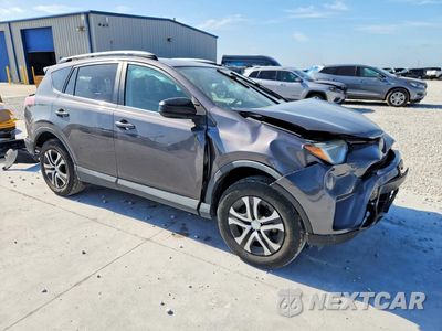 Czwarte zdjęcie samochodu z boku: 2017 TOYOTA RAV4 LE VIN:2T3ZFREV1HW347472 - miniatura