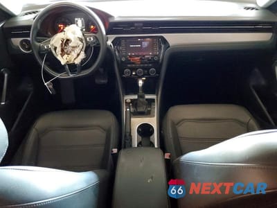 Zdjęcie 8 z 12 samochodu: 2021 VOLKSWAGEN PASSAT SE VIN:1VWSA7A30MC001271 - miniatura