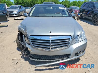 Piąte zdjęcie samochodu w środku: 2011 MERCEDES-BENZ E 350 4MATIC VIN:WDDHF8HB9BA432854 - miniatura