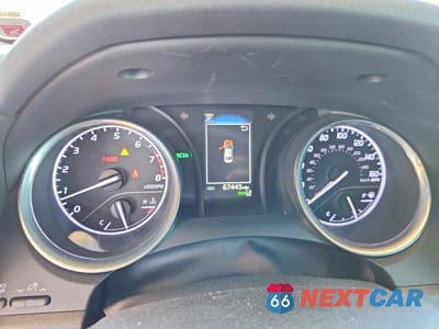 Zdjęcie 9 z 12 samochodu: 2020 TOYOTA CAMRY SE VIN:4T1M11AK2LU950020 - miniatura