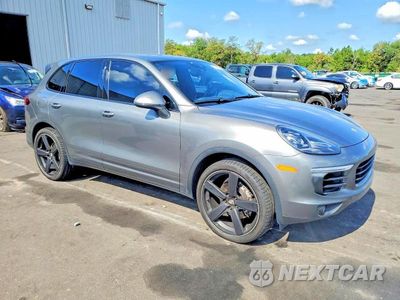 Czwarte zdjęcie samochodu z boku: 2015 PORSCHE CAYENNE VIN:WP1AF2A26FLA40913 - miniatura