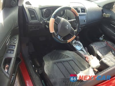 Zdjęcie 8 z 13 samochodu: 2017 MITSUBISHI OUTLANDER SPORT ES VIN:JA4AR3AU3HZ000766 - miniatura