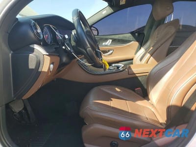 Zdjęcie 7 z 13 samochodu: 2018 MERCEDES-BENZ E 300 VIN:WDDZF4JB3JA457593 - miniatura