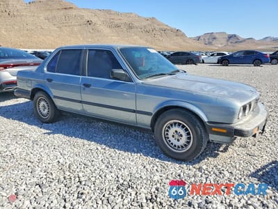 Czwarte zdjęcie samochodu z boku: 1986 BMW 325 E AUTOMATIC VIN:WBAAE6403G1705492 - miniatura